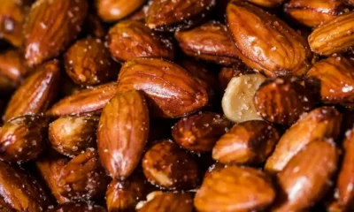 almendras fritas con sal