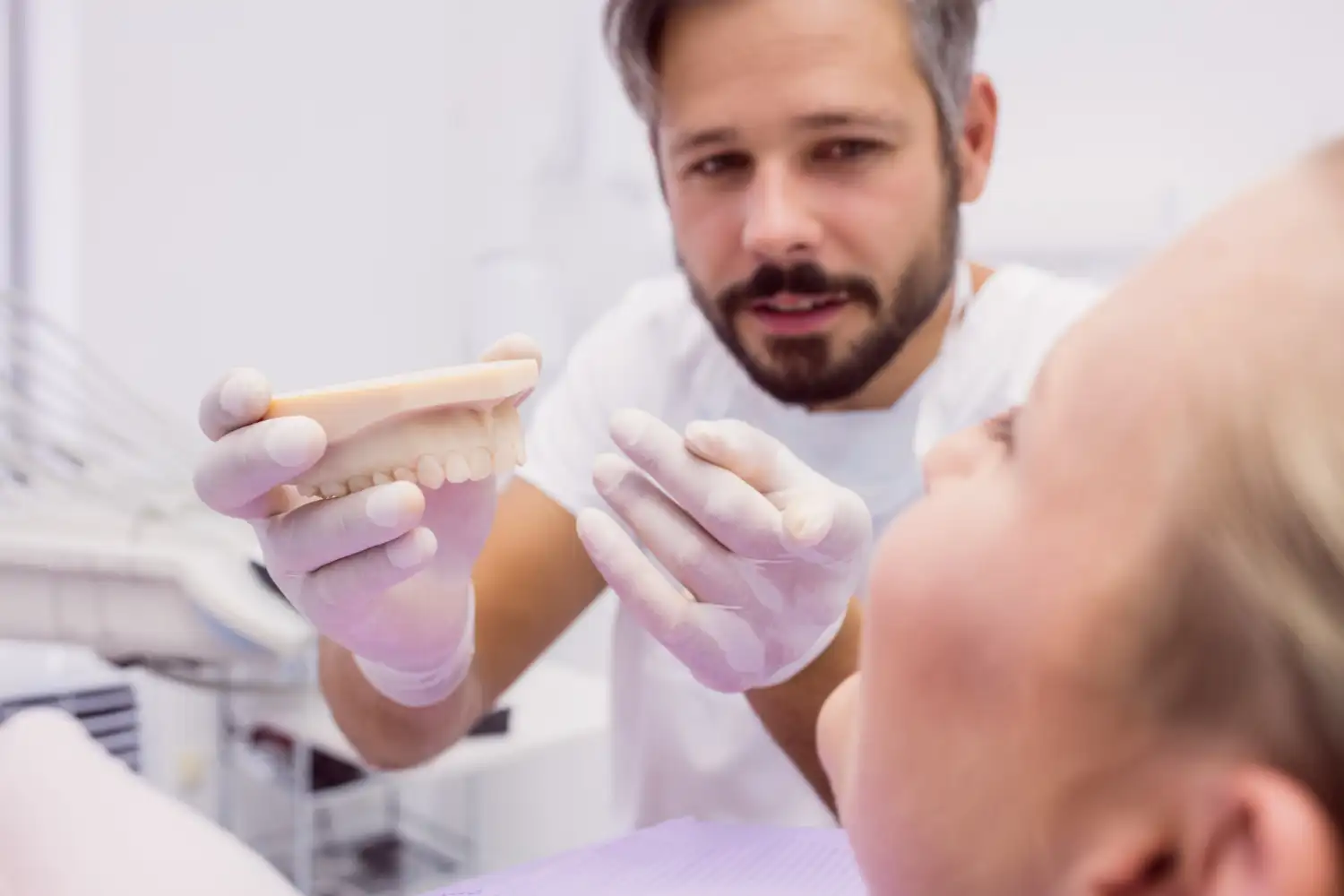 implantes dentales por 250 euros