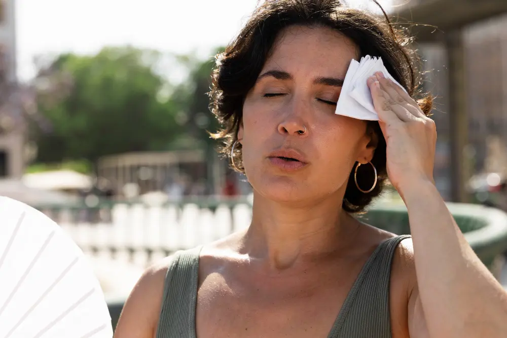 mujer seca calor frente verano 2025 europa
