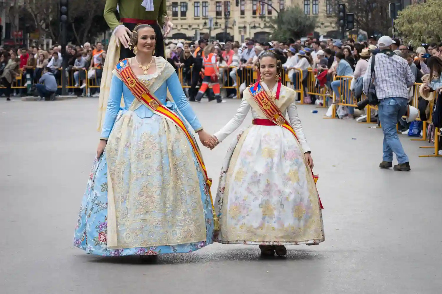 Fallera Mayor y Menor en 2018