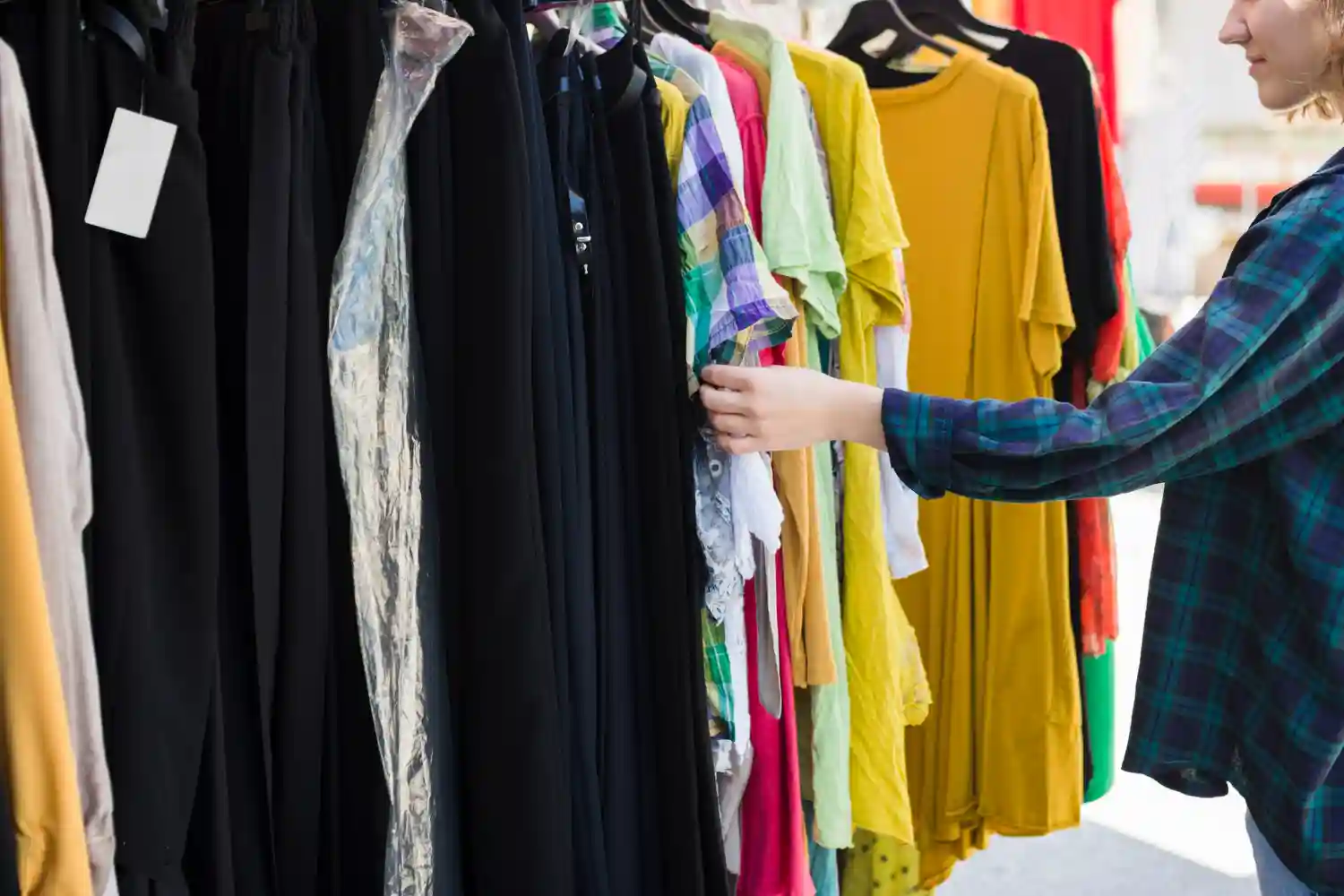 Inditex frena tras años de récords