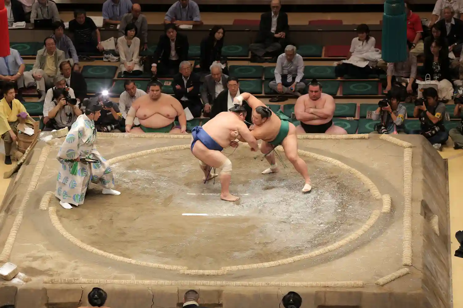 El sumo llega a Europa