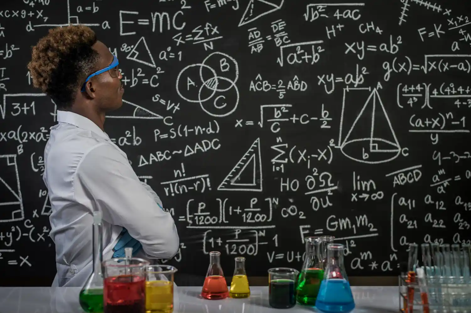 Quién ganó el Premio Nobel de Física 2025