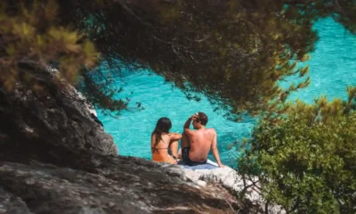 dos solteros de La isla de las tentaciones 9