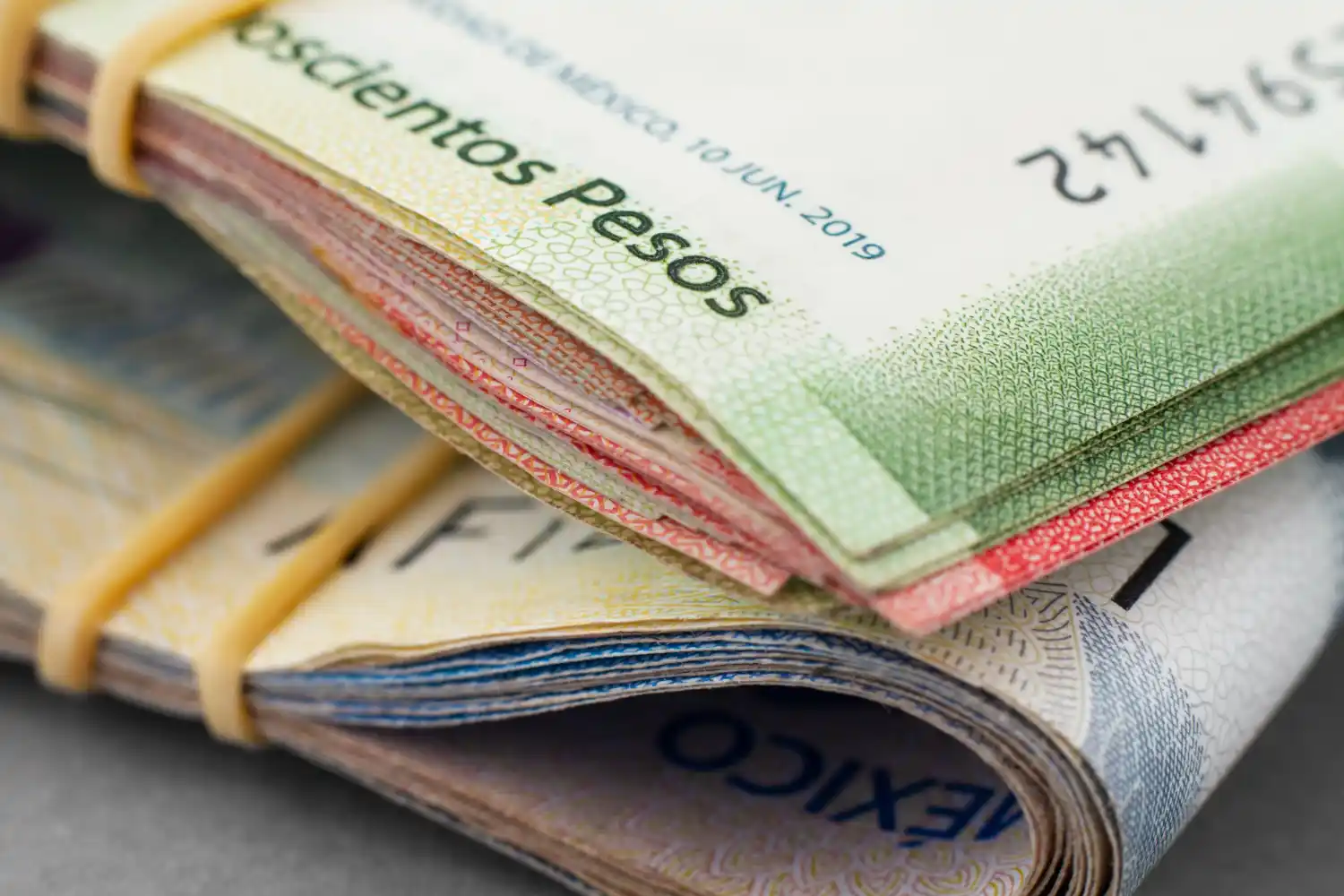 pesos en Argentina