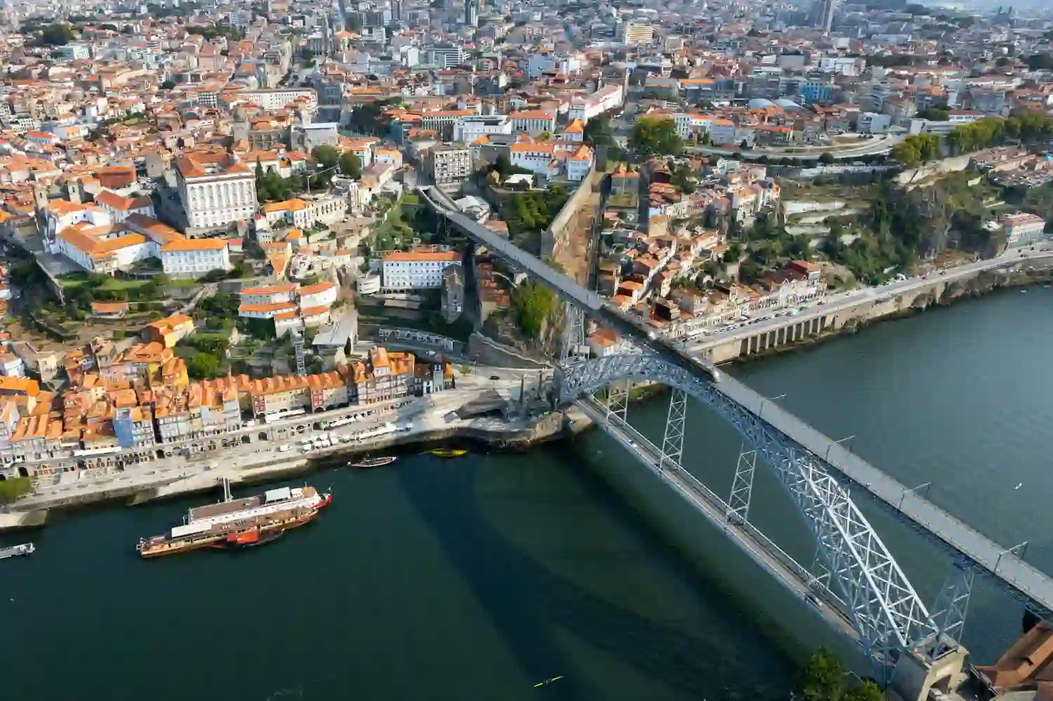 que ver en oporto en 2 dias​