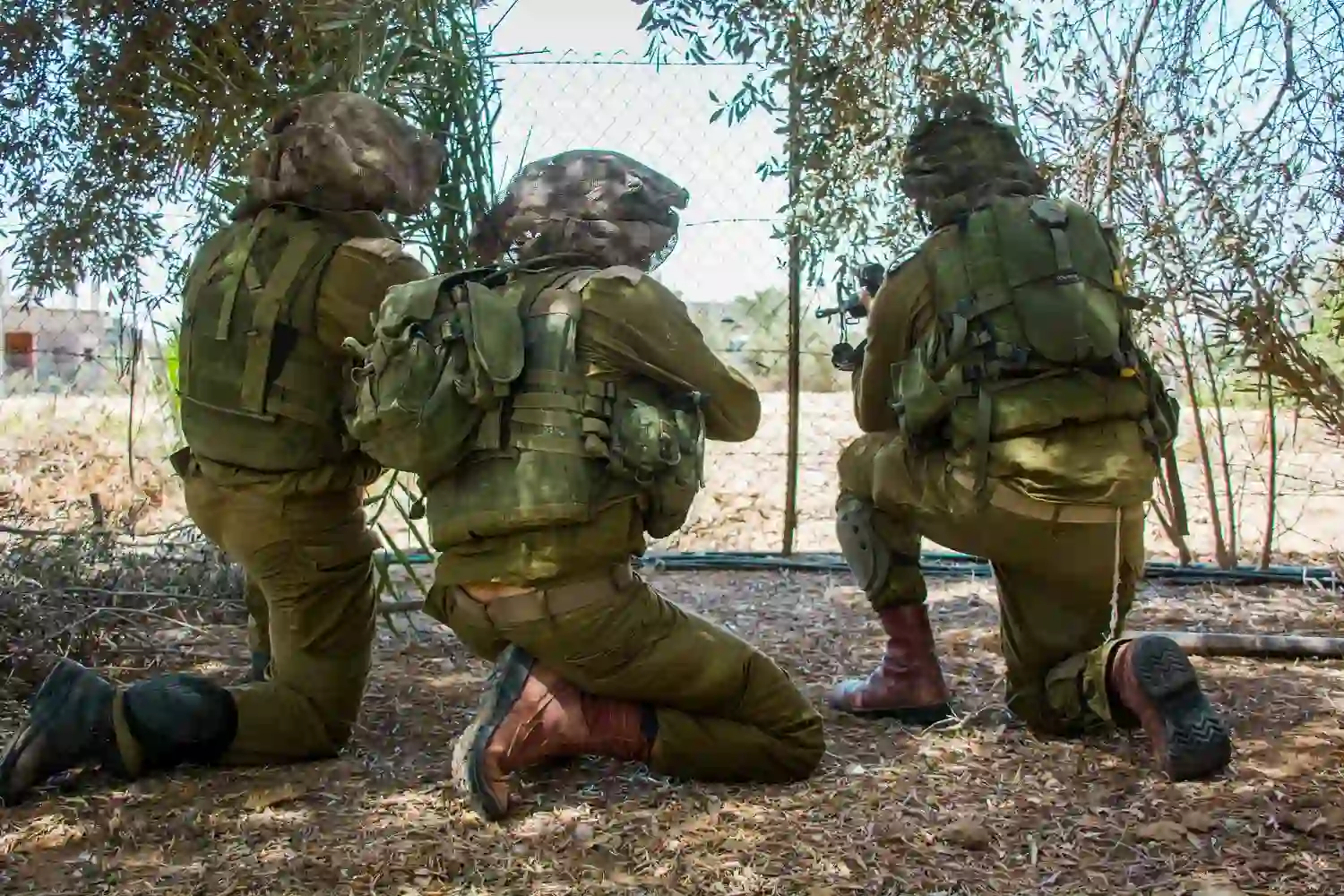 soldados en la ‘línea amarilla’ en Gaza