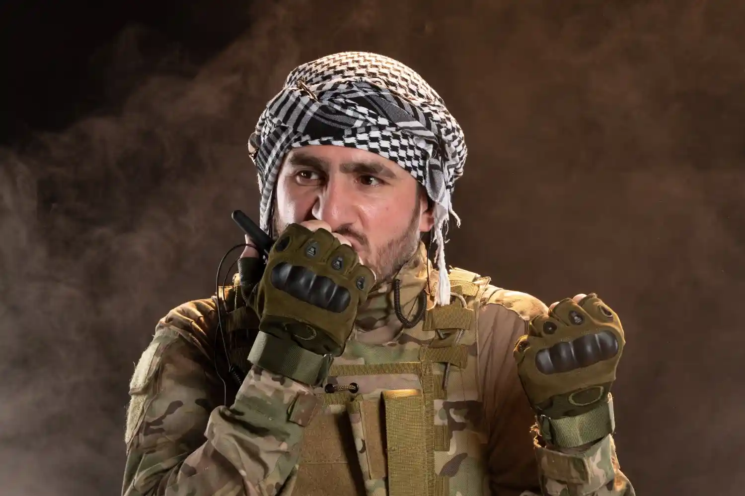 terrorista de hamas hablar por radio