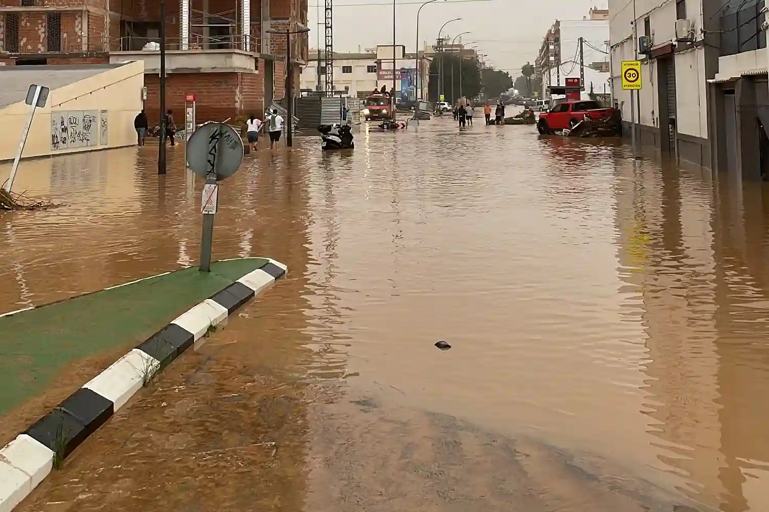 una calle de La Torre en la Dana 2024