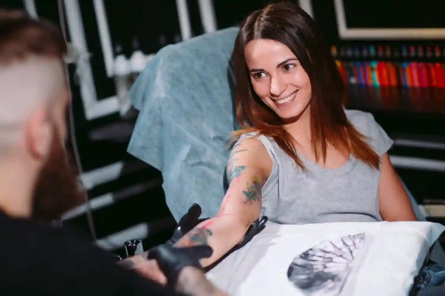 Cómo afectan tatuajes defensas vacunas