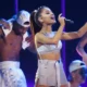 Cynthia Erivo frenó intruso Ariana Grande