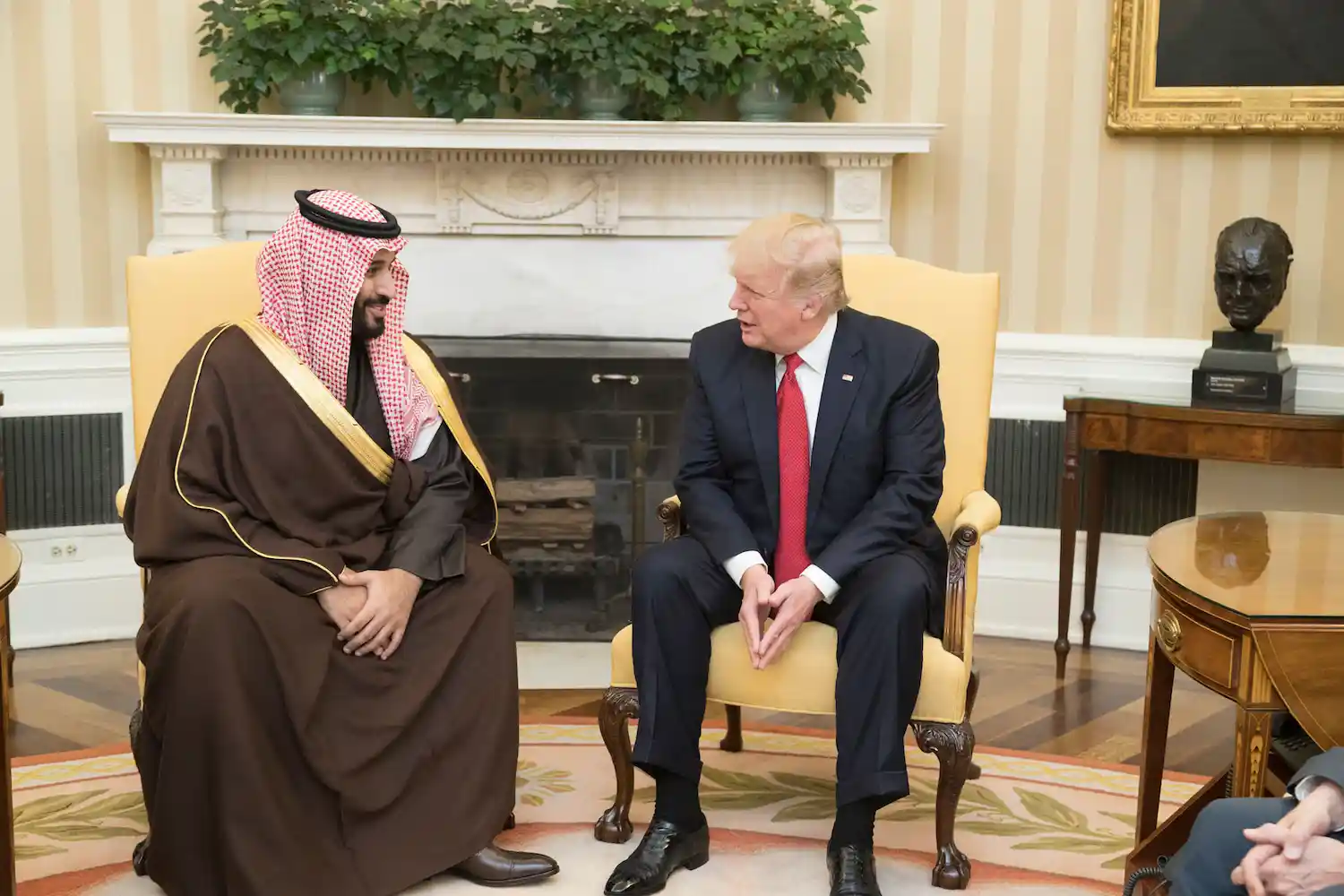 EE UU y Arabia Saudí estrechan lazos