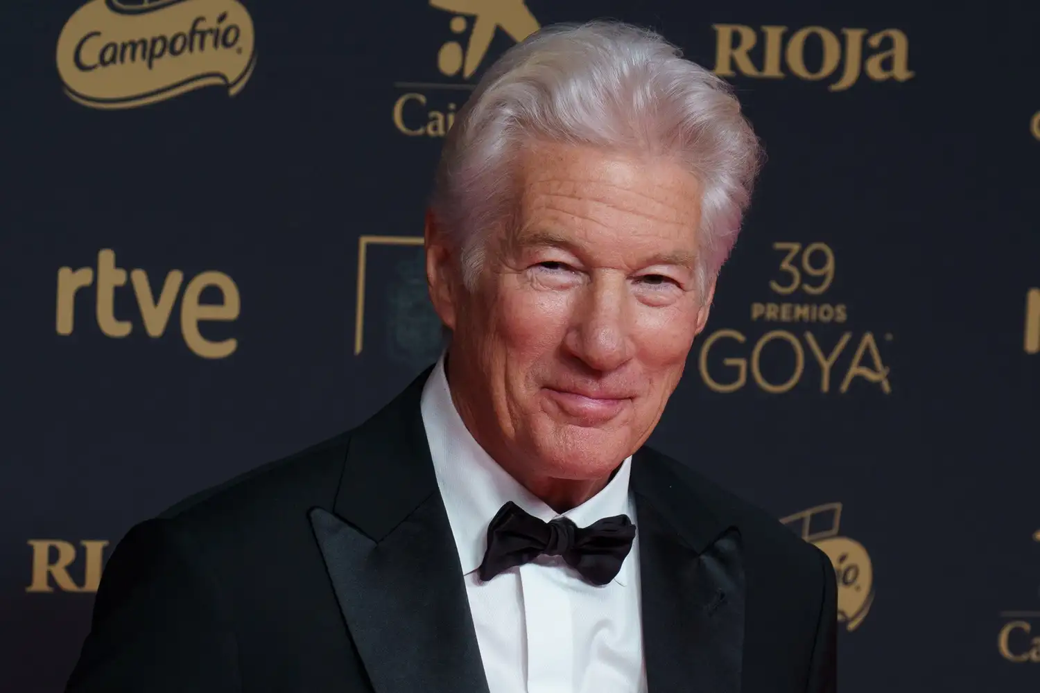 Richard Gere encenderá el árbol de Murcia