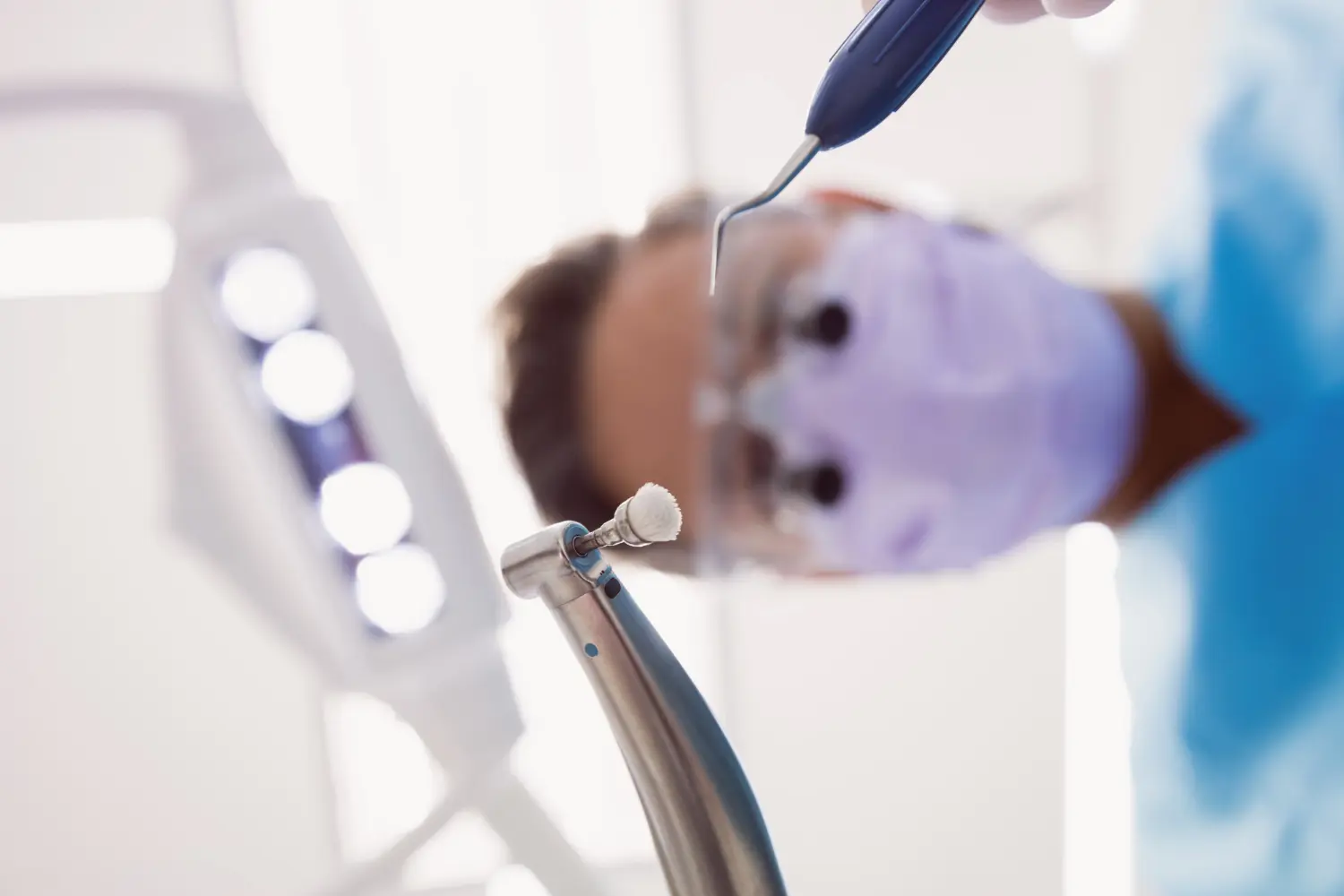cuanto dura una endodoncia