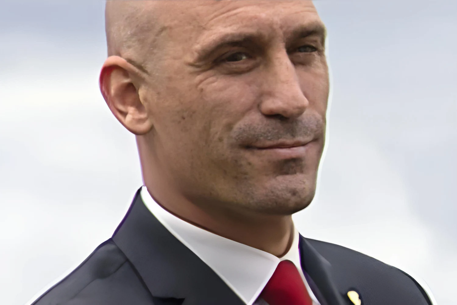 lanzaron huevos a Luis Rubiales