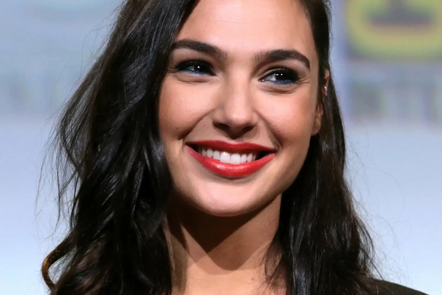 piden vetar a Gal Gadot en los Oscar