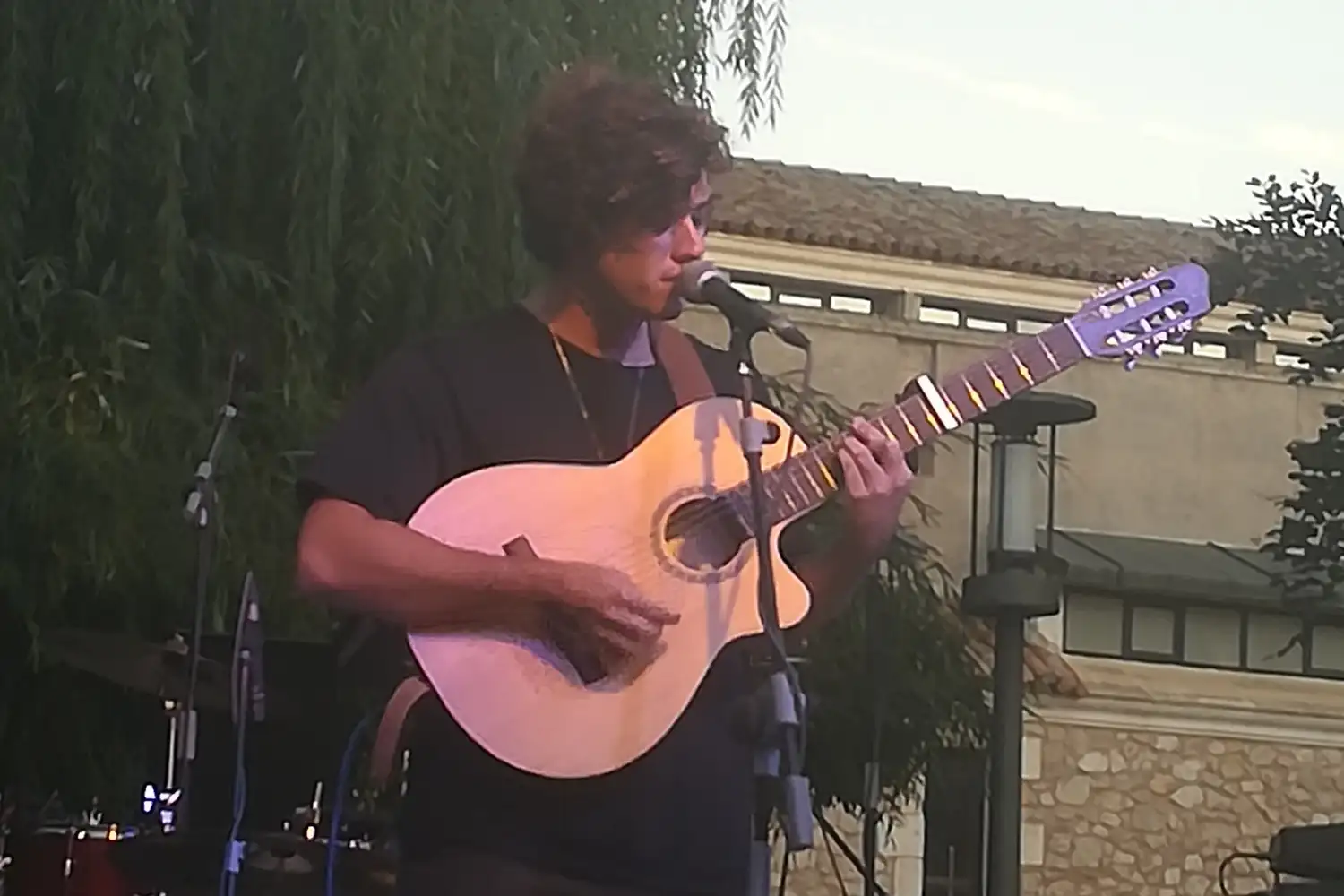 qué pasa entre Javier Calvo y Guitarricadelafuente