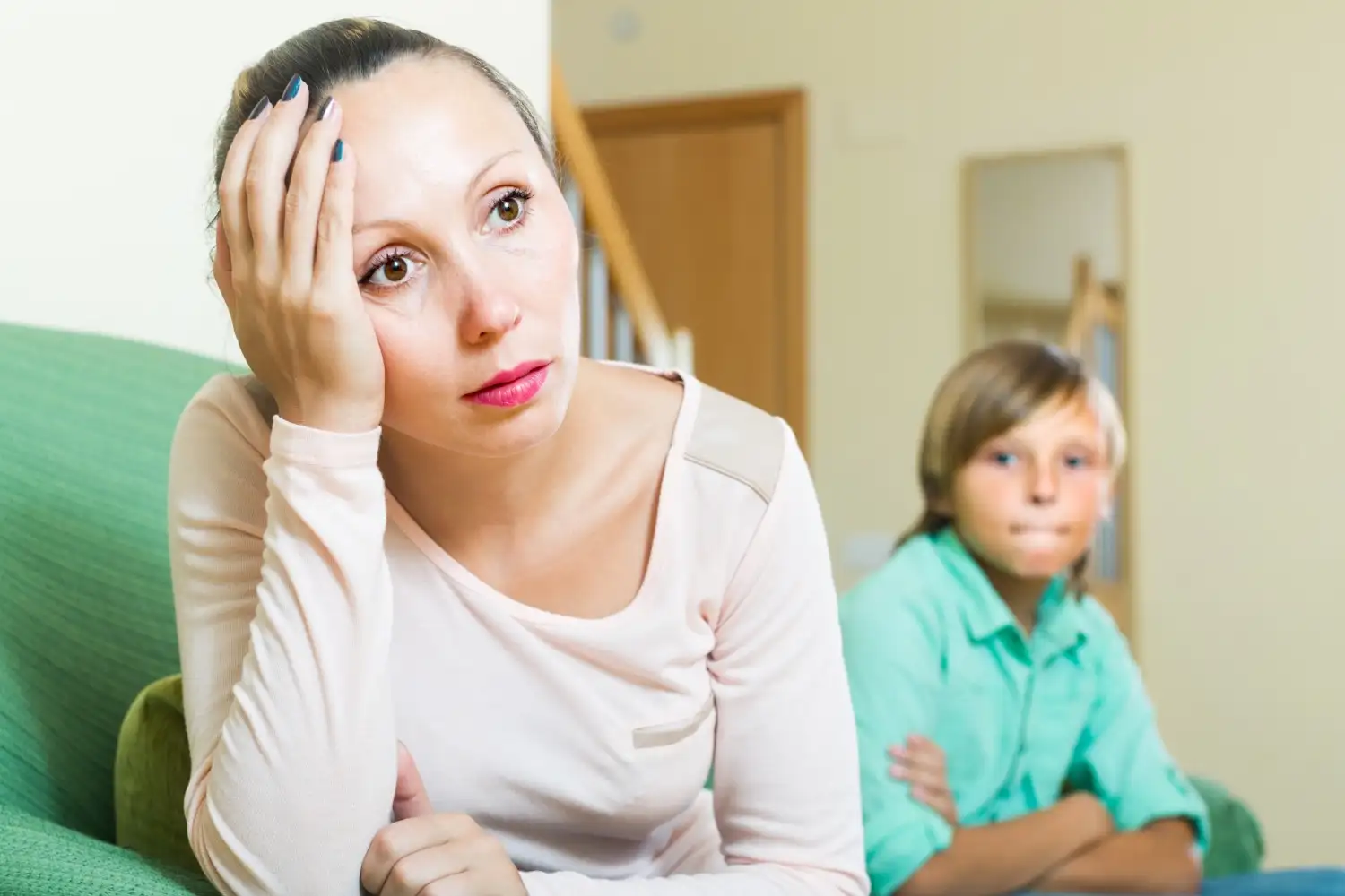 se disparan agresiones hijos madres