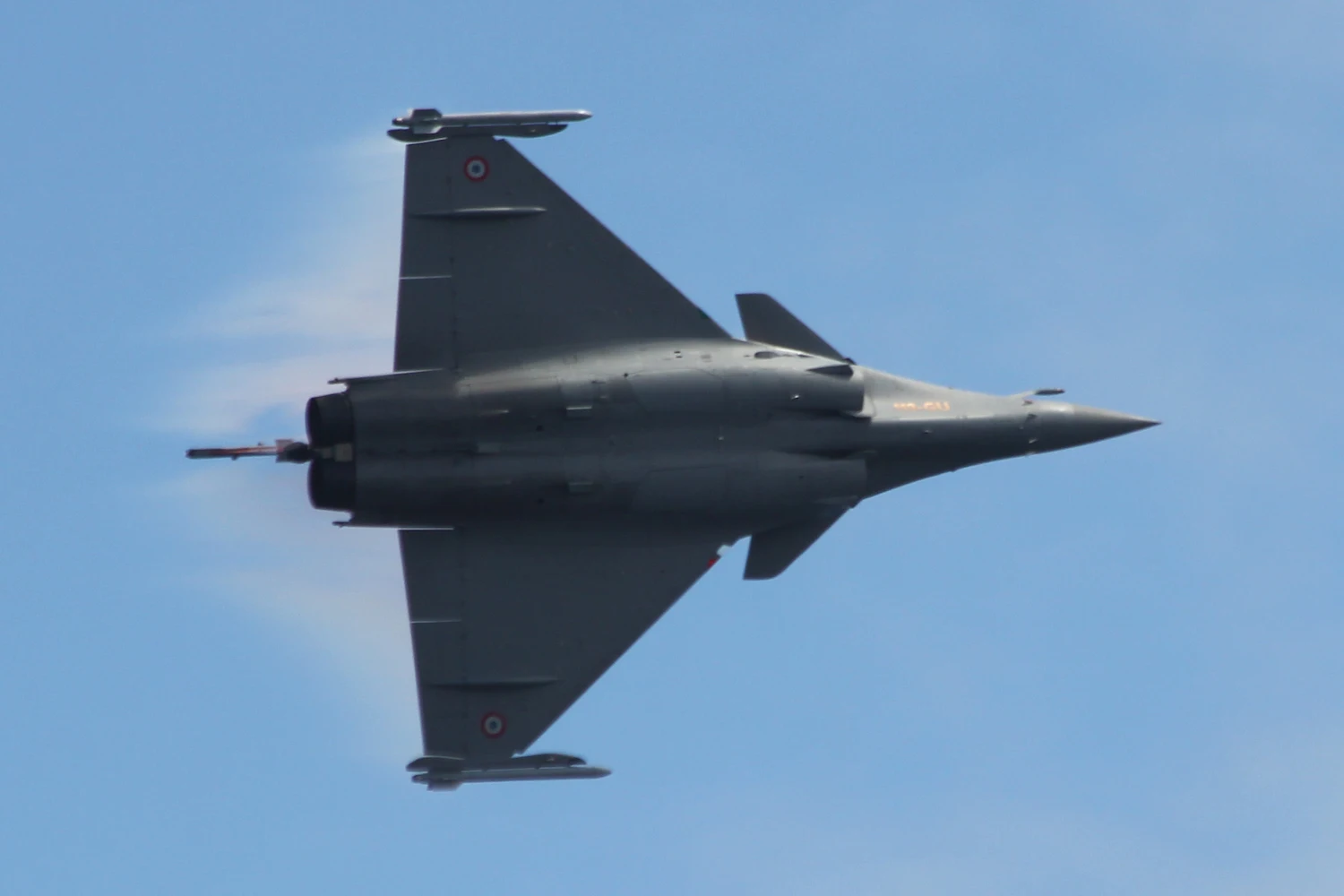 un avion Rafale de Francia