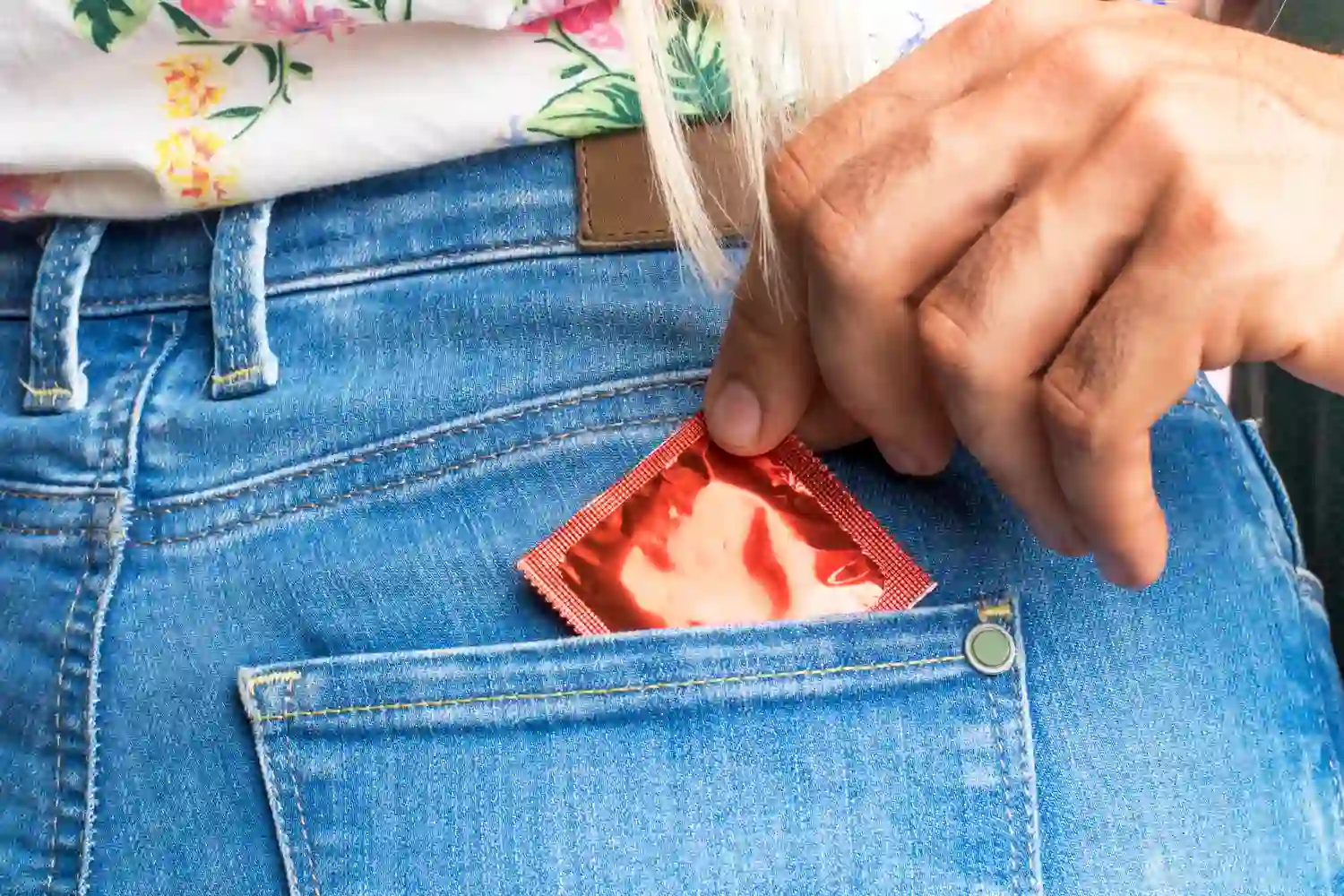 China sube el precio de los condones