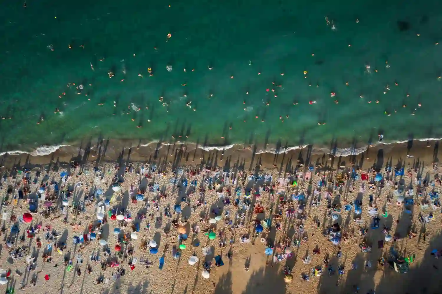 España 100 millones de turistas en 2025
