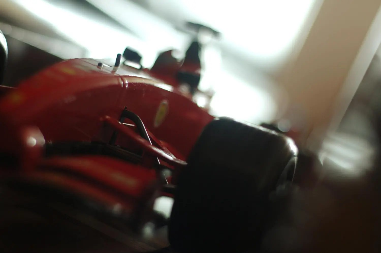 Ferrari sacrifica 2025 por 2026