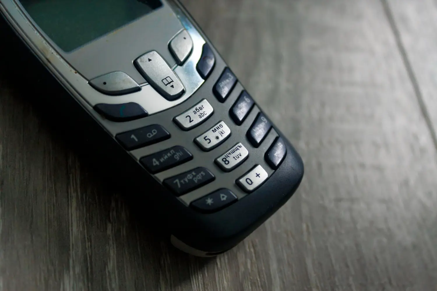 Hace 33 años del primer SMS