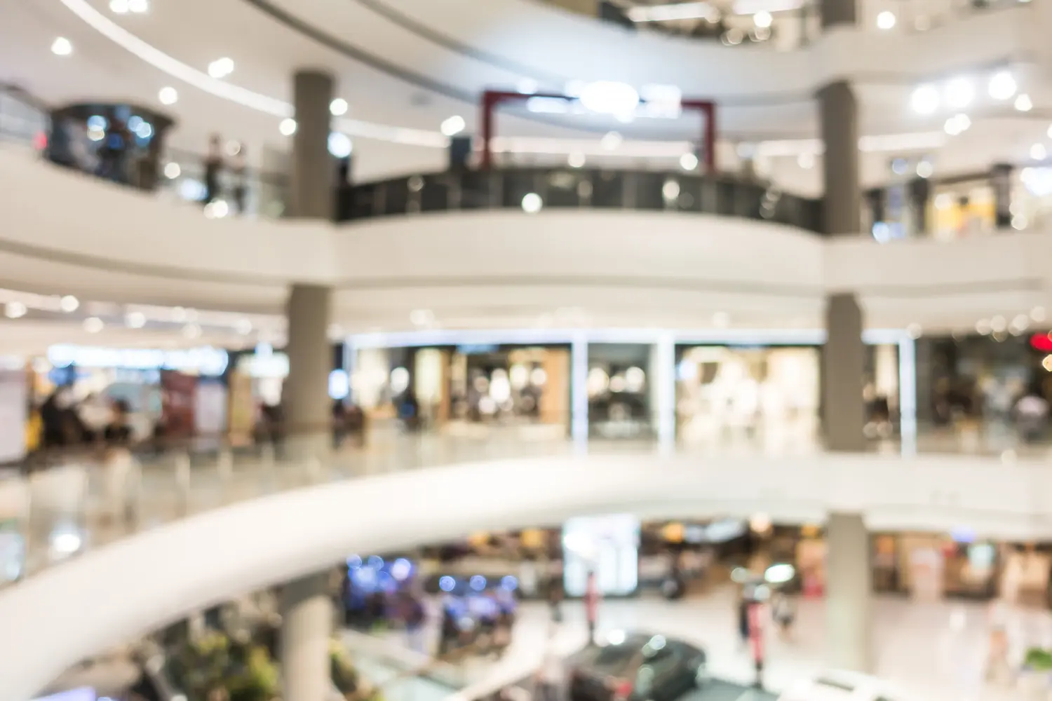 Oslo evacuó su mayor centro comercial