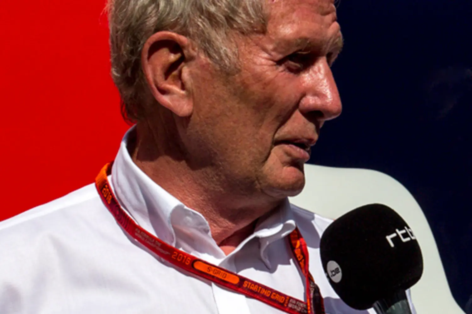 Red Bull despide Helmut Marko