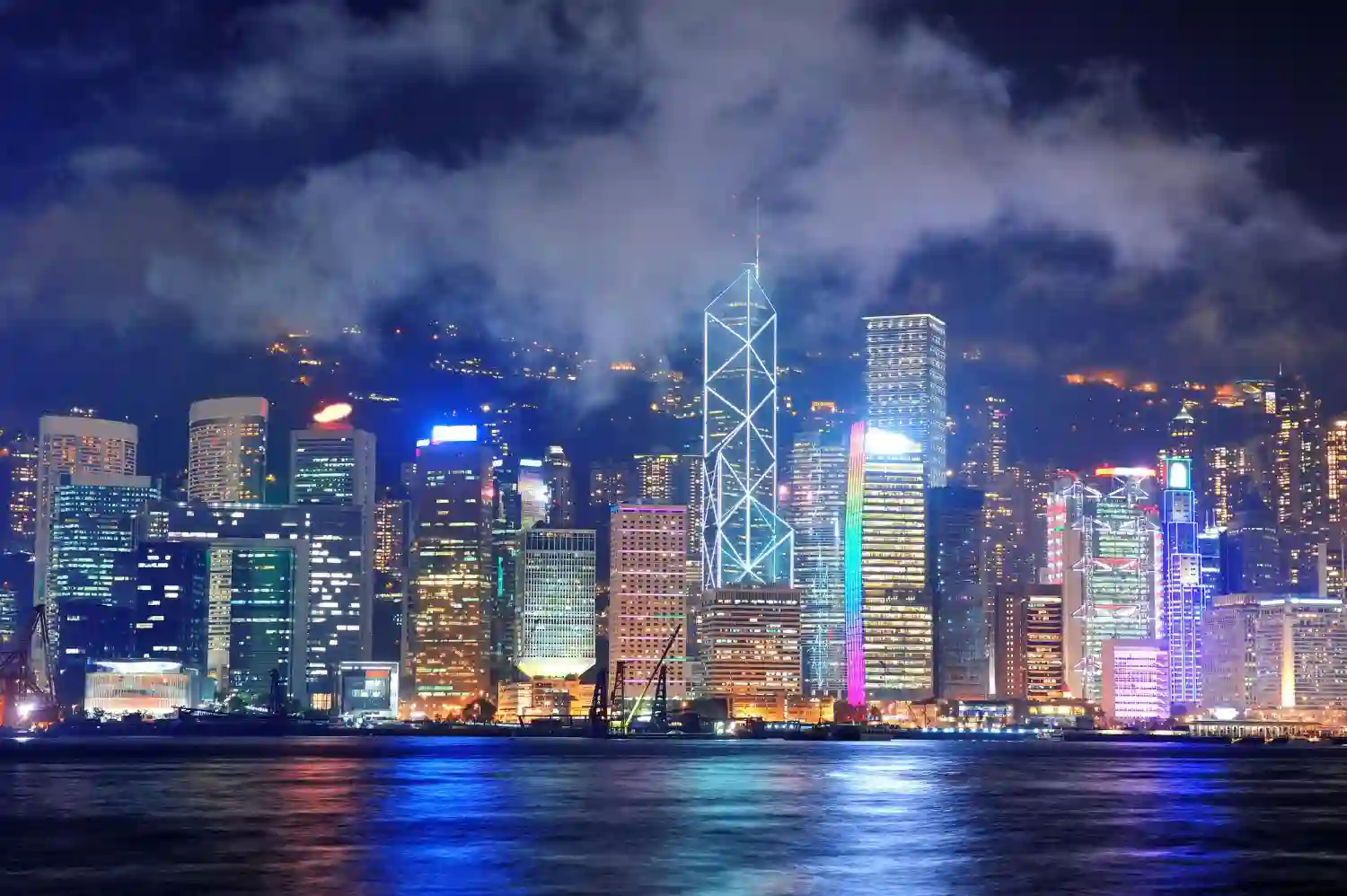 arrestados por el incendio en Hong Kong