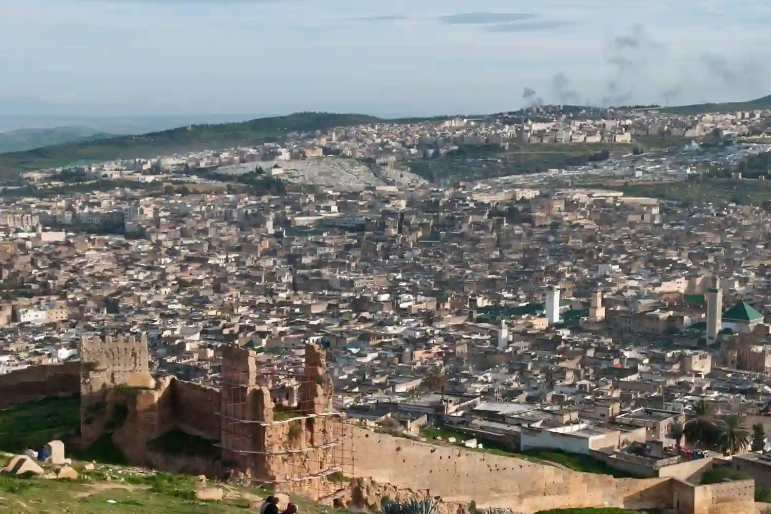 colapsan dos edificios en Fez