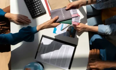 porque fecha van los expedientes de extranjería en barcelona