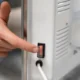 qué entendemos por contacto eléctrico indirecto