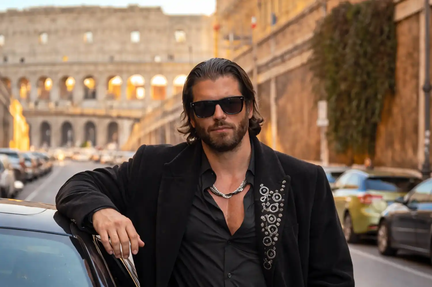 Can Yaman denuncia fake news