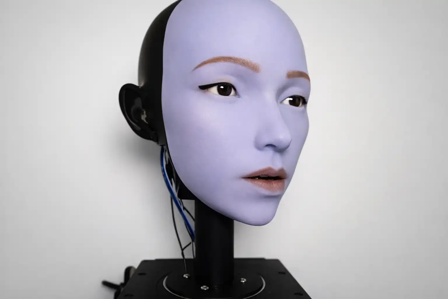 Cómo aprende un robot a mover los labios