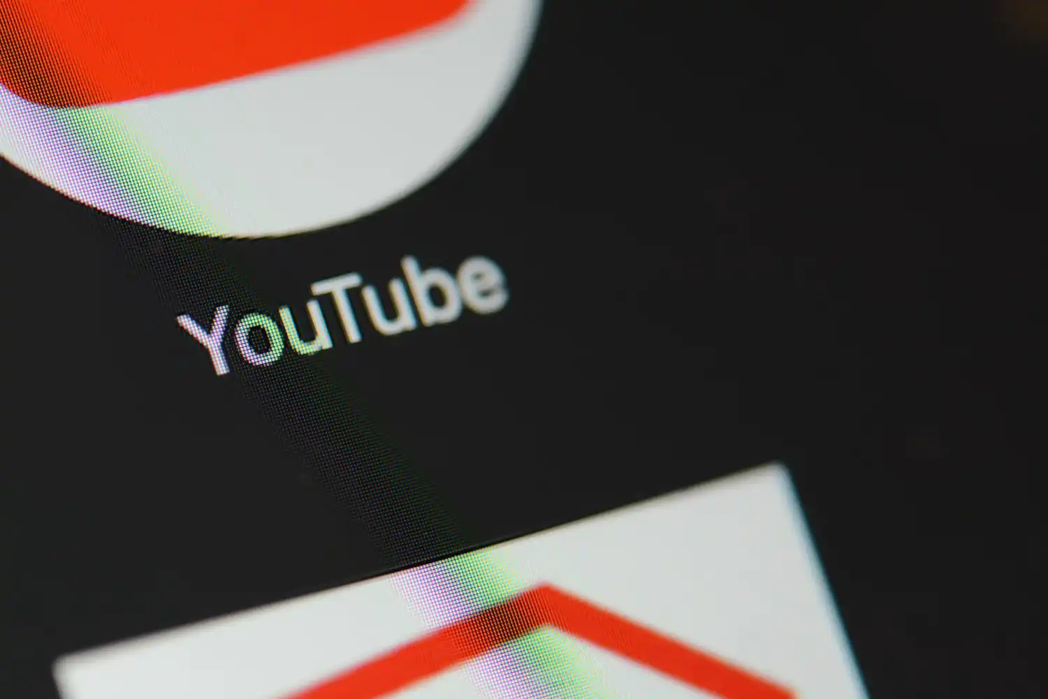YouTube te castiga con anuncios para que pagues Premium