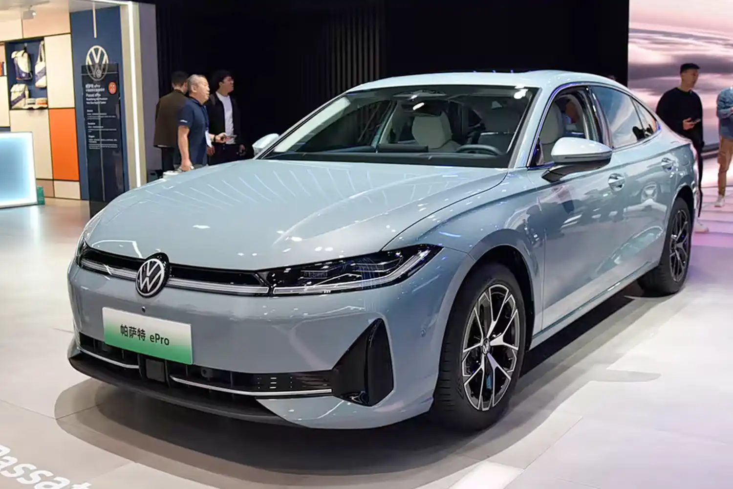 el Passat chino cuesta 20.000 €