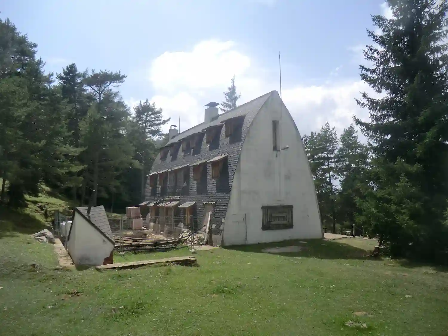 Es de Gaudí el Chalet del Catllaràs