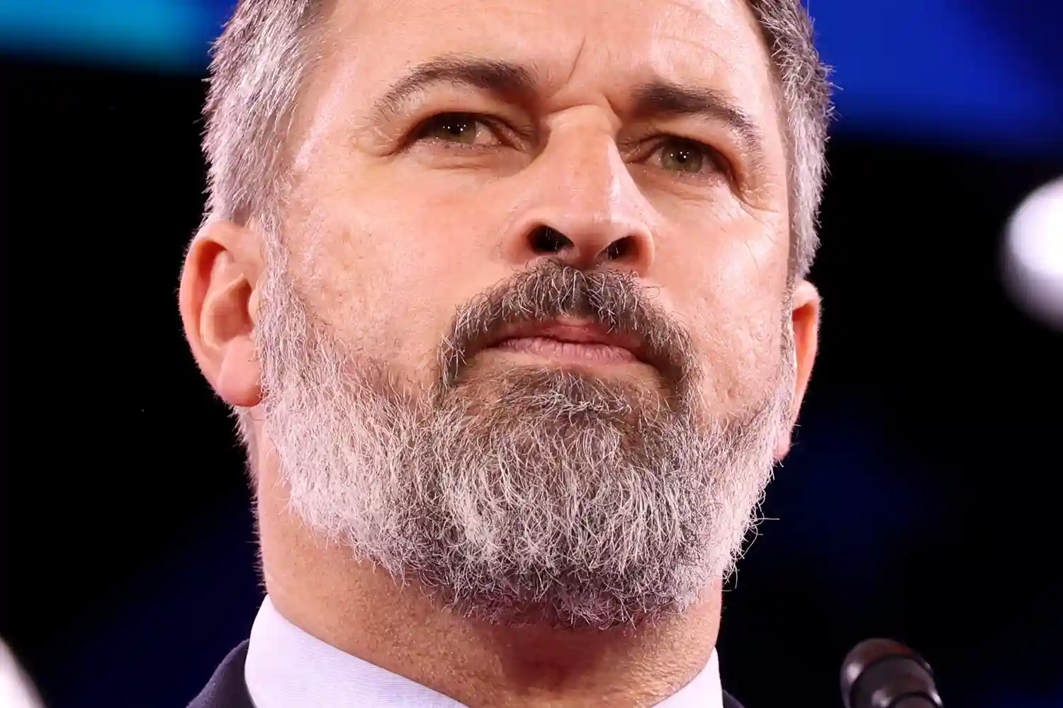 Vox ata al PP tras Aragón