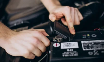 cada cuanto tiempo se devalua la bateria de un coche​
