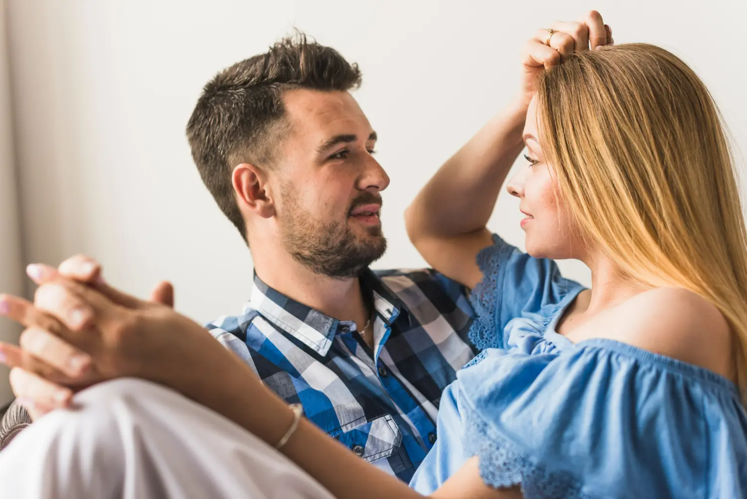 como saber si tu pareja está contigo por estar​