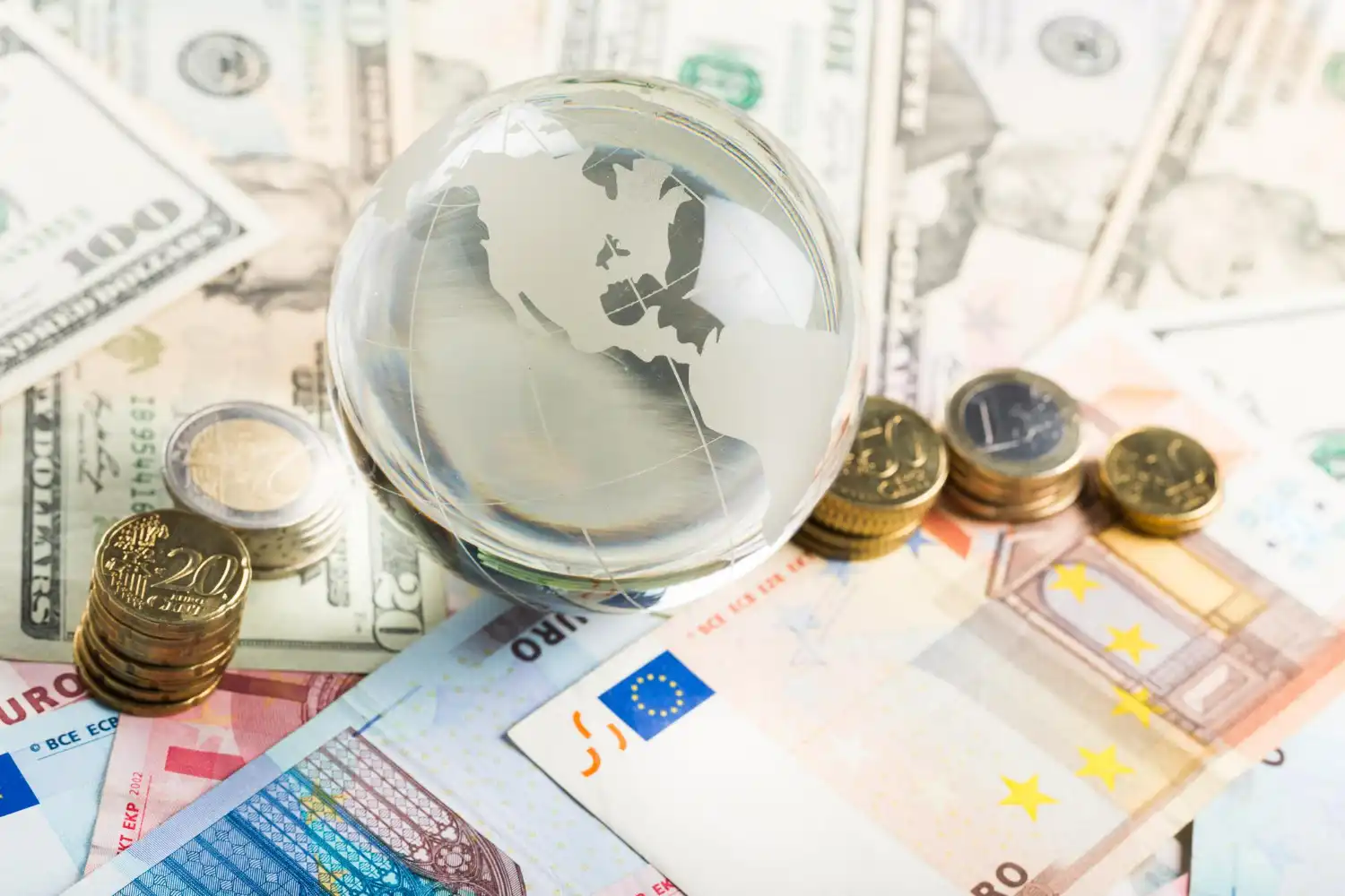 giro de tipos del BCE y la Fed en 2026