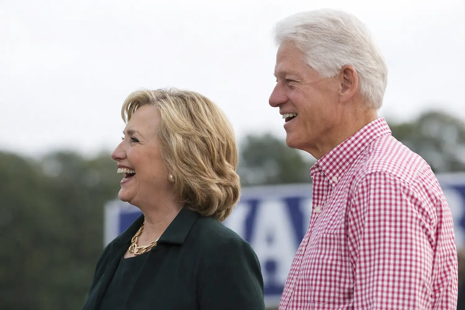 los Clinton testificarán por Epstein