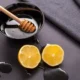 para que sirve la miel con limon​