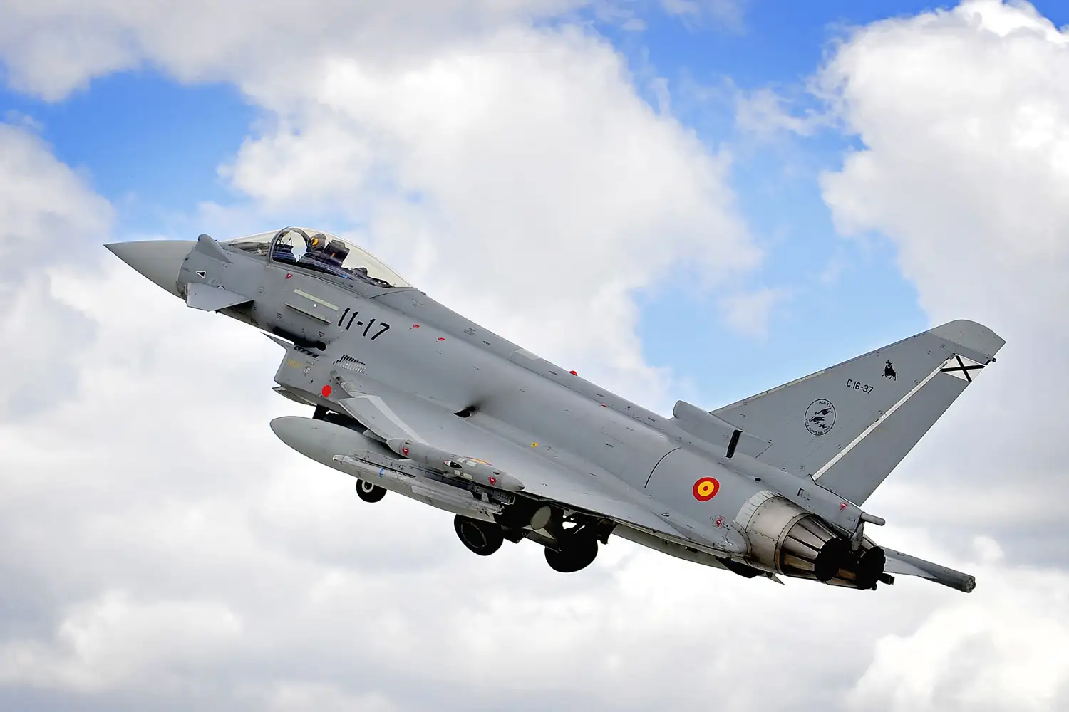 Eurofighter Typhoon mejora