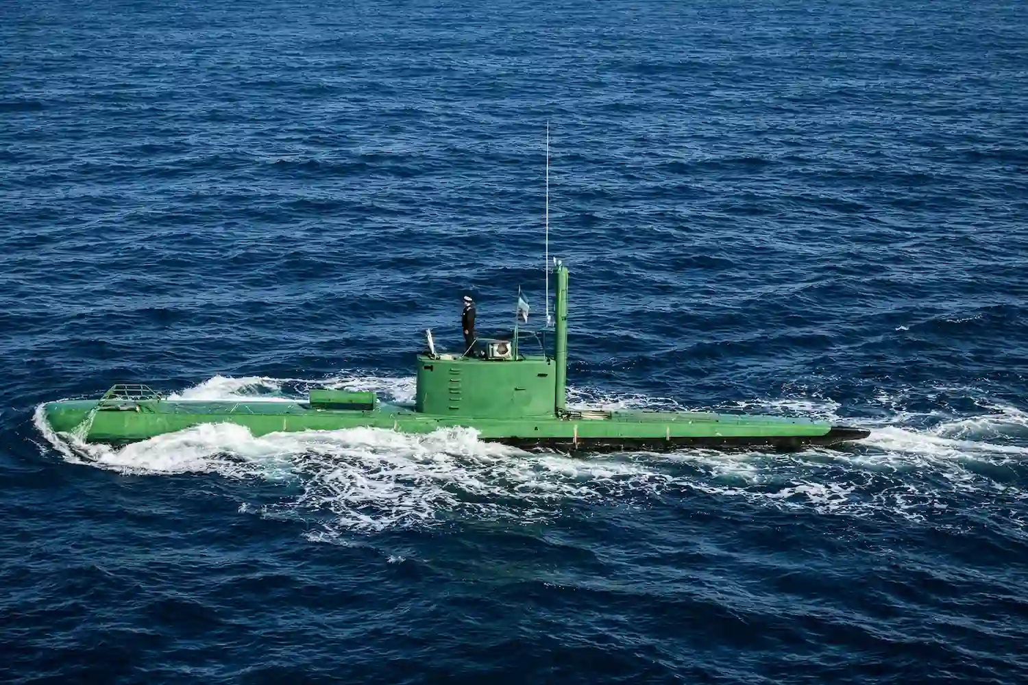 Irán despliega Ghadir en Golfo Pérsico