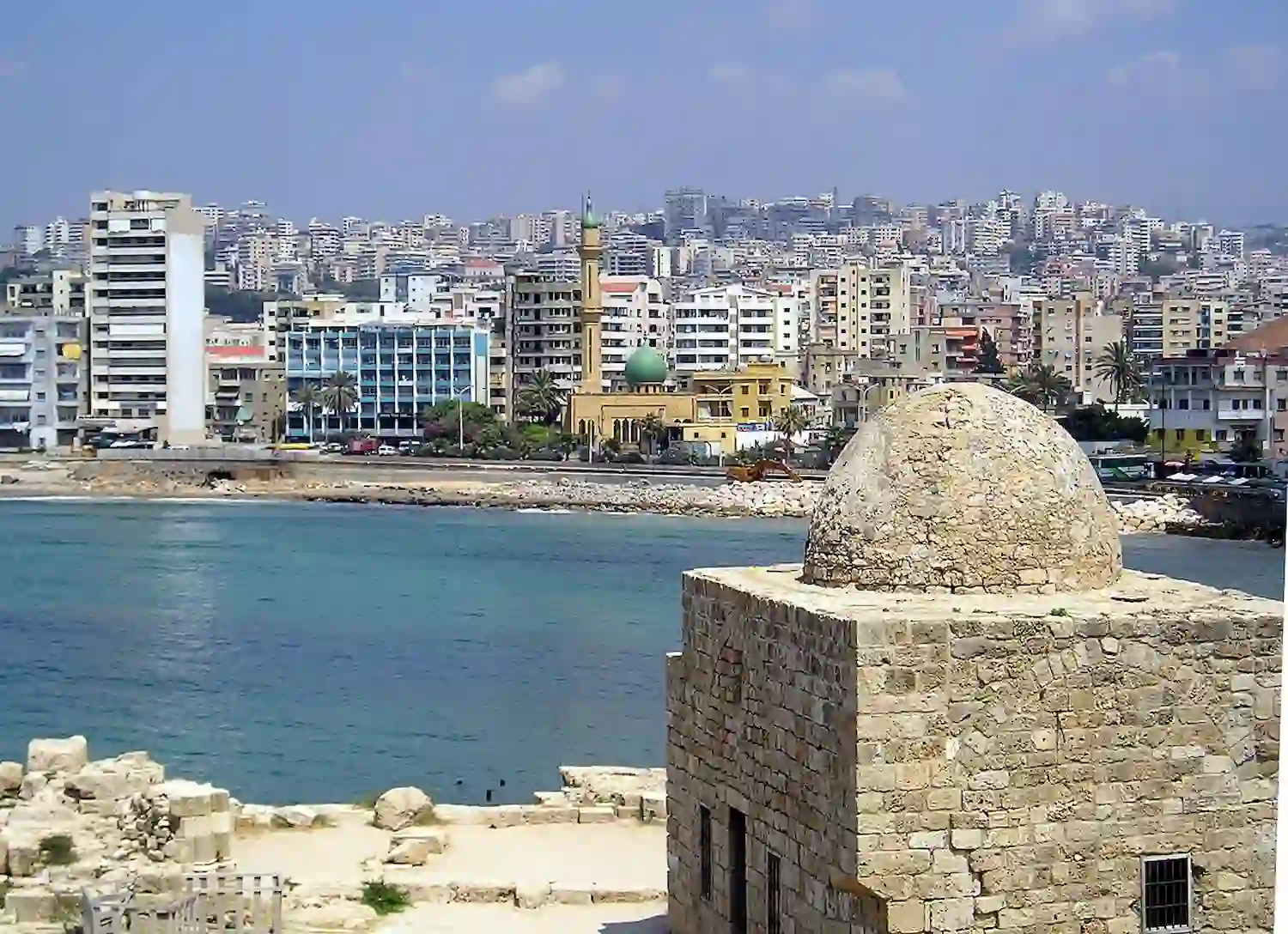 Israel amenaza ya con atacar Tiro y Sidón