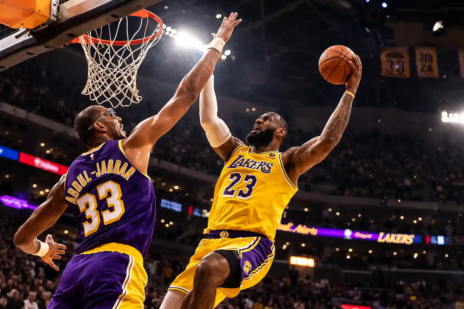 LeBron supera a Kareem Abdul-Jabbar