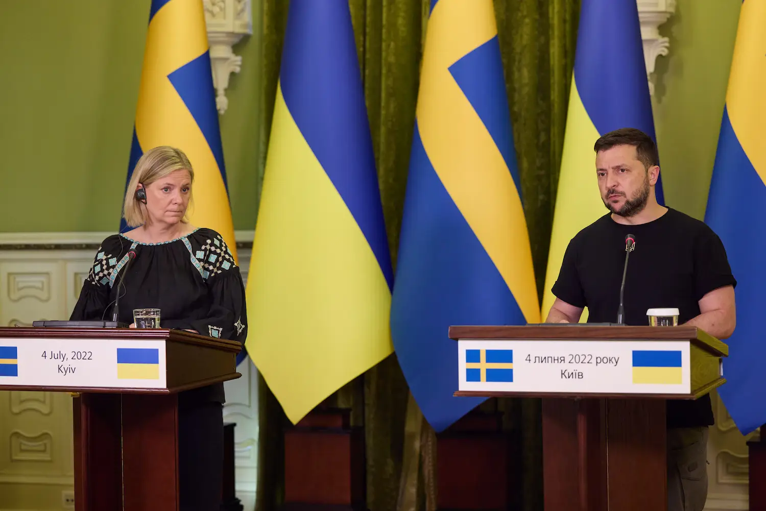 Magdalena Andersson con Volodymyr Zelenskyy