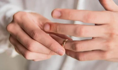 donde se lleva el anillo de casado